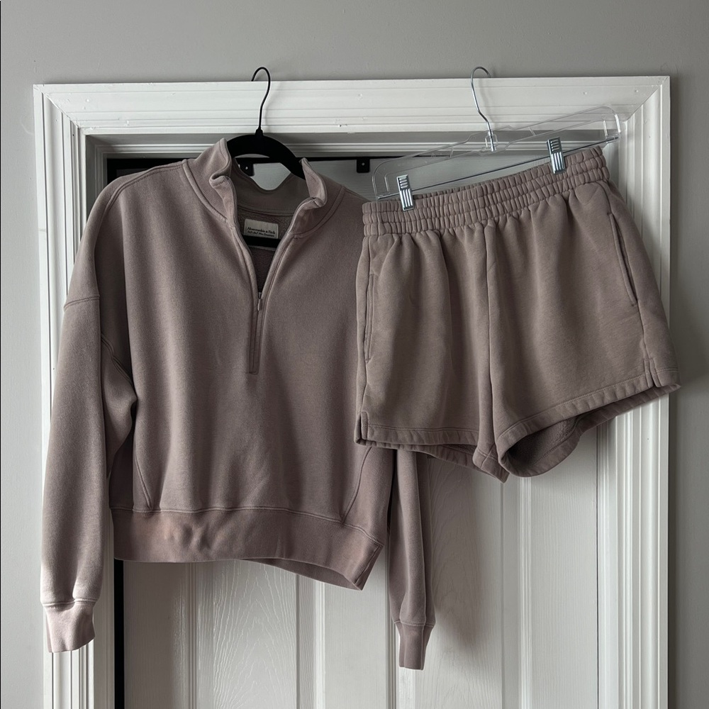 Mauve Quarter-Zip Sweatshirt and Shorts Set